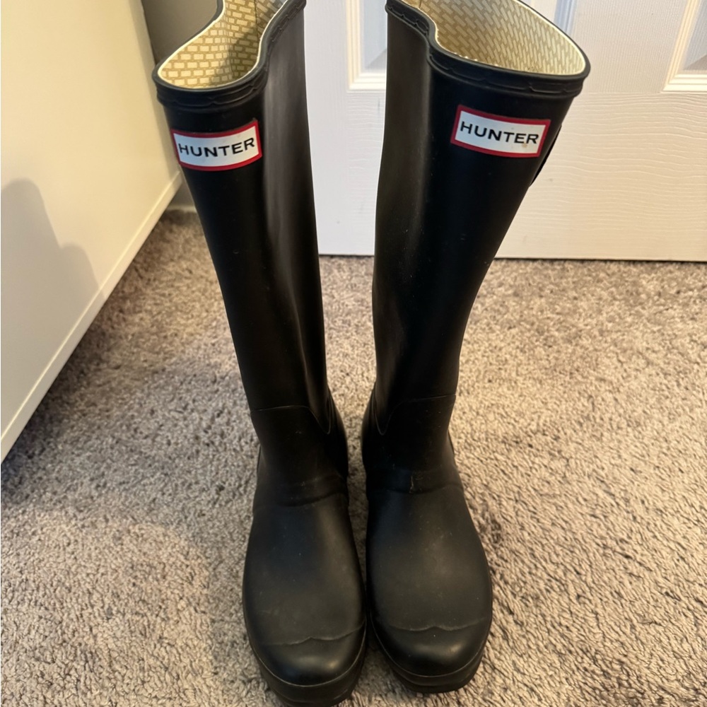 Hunter Classic Black Rain Boots